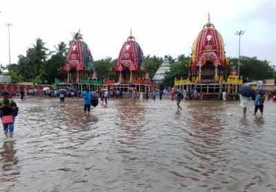 Odisha floods trigger political row over relief efforts