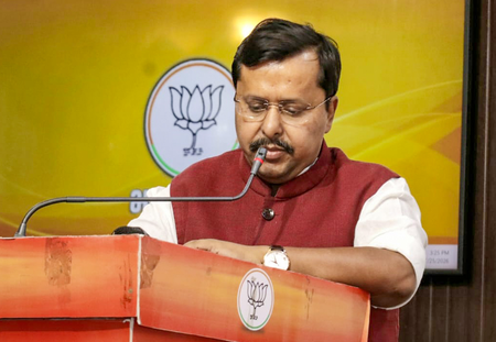 BJP President blasts Congress for ‘disrespecting’ Vande Mataram