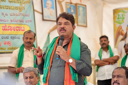 BJP mocks Karnataka govt’s ‘Freedom from Waste’ drive, demands freedom from potholes