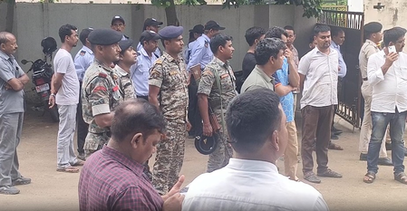 Municipal Council executive officer found dead in Bihar, probe underway