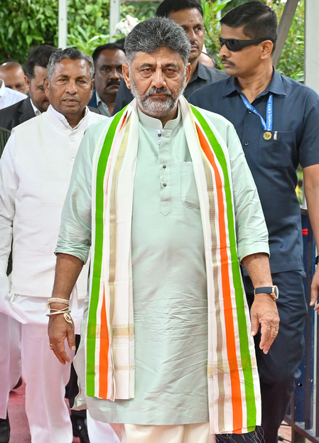 Resignations, protests spread in Congress after Karnataka Cabinet expansion