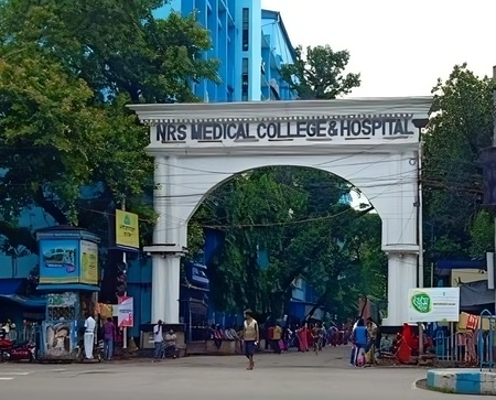 Nurse found dead mysteriously in Kolkata hospital toilet, husband seeks autopsy at another facility (Lead)