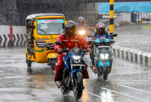 Heavy rain forecast for four northern TN districts; showers in Puducherry