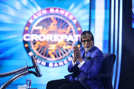 Amitabh Bachchan reveals he watches late-night matches with headphones to avoid disturbing Jaya Bachchan