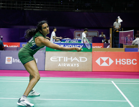BWF World C’ships: Sindhu holds nerve against Zhang to set up Wang Zi Yi clash