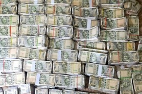 Rs 9 crore cash seized from car in Bengaluru’s Electronic City; jeweller detained