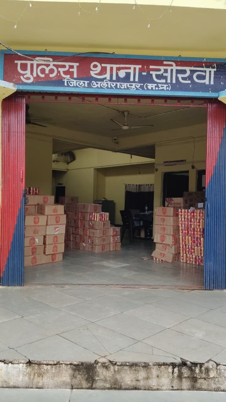 MP: 306 cartons of illicit liquor worth near Rs 11 lakh seized in Alirajpur