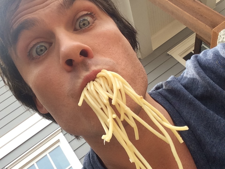 Ian Somerhalder celebrates weekend: Was just thumbing through photos of Fridays