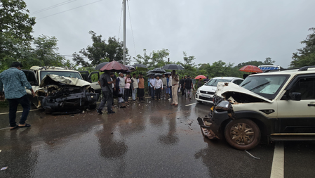 Speeding vehicle rams Chhattisgarh minister Kedar Kashyap’s convoy, six injured
