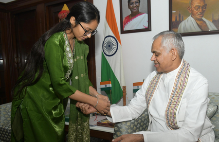 SOS girls meet Gujarat Guv Devvrat, tie rakhis on Raksha Bandhan