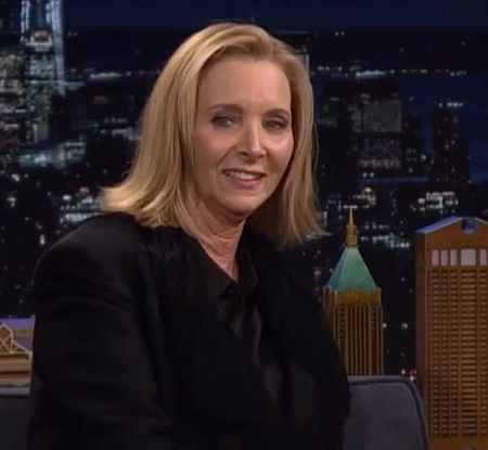Lisa Kudrow reveals the ‘Friends’ request she refuses to comply with