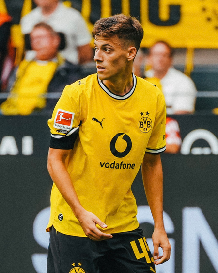Bundesliga: Dortmund lose new arrival Konstantelias to cruciate ligament injury