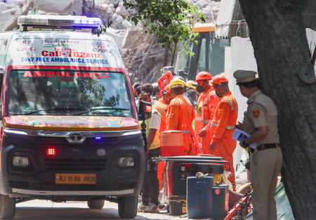 President Murmu expresses deep sorrow over building collapse tragedy in Delhi