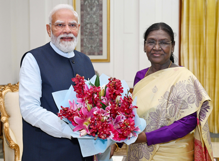 Established new benchmarks of good governance: Prez Murmu extends birthday wishes to PM Modi