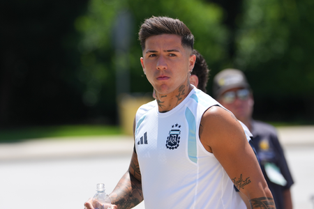 ‘We’re going to achieve a lot together,’ says Enzo Fernandez ahead of Manchester Derby