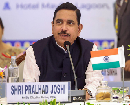 Union Minister Joshi invites Karnataka sugarcane farmers to Delhi for talks on FRP hike