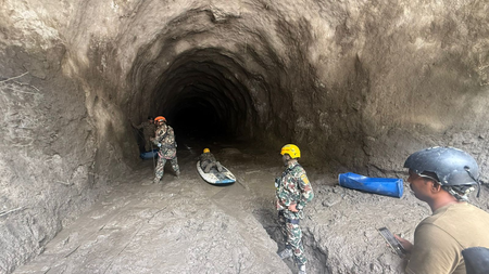 Nepal disaster: 166 Indian nationals rescued so far, 410 on Kailash Mansarovar Yatra pilgrimage leave China
