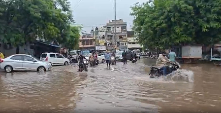 MP: 1,438 people evacuated as raging Mandakini hits Chitrakoot; 3 die in wall collapse