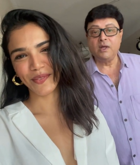 Shriya Pilgaonkar defends father Sachin Pilgaonkar amid trolling, says ‘same people come & click pics in person’