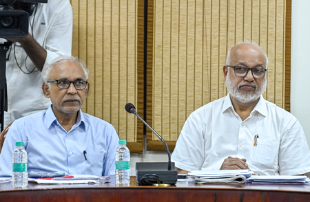Kerala CPI(M) draft report faces pushback ahead of 300-member review meet
