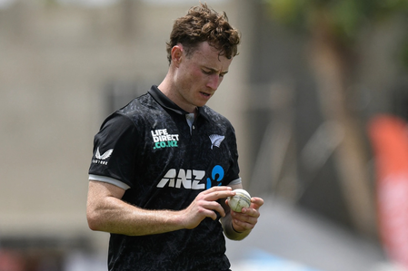 Chapman shifts to casual NZC contract to pursue BBL opportunity