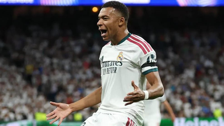 Guirassy double lifts Dortmund as Real Madrid, Man City win openers