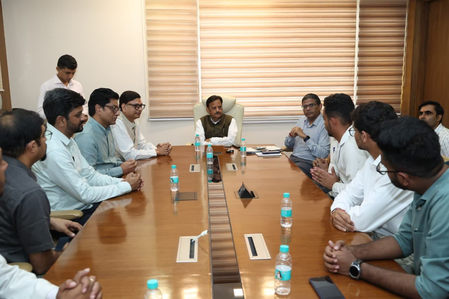MP govt agrees to raise intern doctors’ stipend to Rs 21,500 after three-day protest