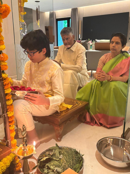 CM Chandrababu Naidu offers prayers with family on Vinayaka Chavithi