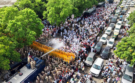 Led by Pilot, Punjab Congress leadership protests in Chandigarh against Finance Minister Cheema