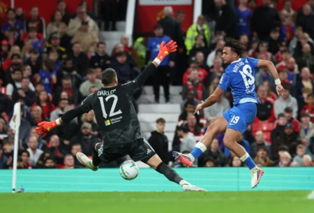 Brighton knock Man Utd out of the Carabao Cup; Villa, Everton, Fleetwood progress to Rd-4
