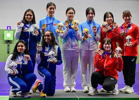 Your achievement opened India’s medal account: Prez Murmu hails women’s 10m rifle team silver