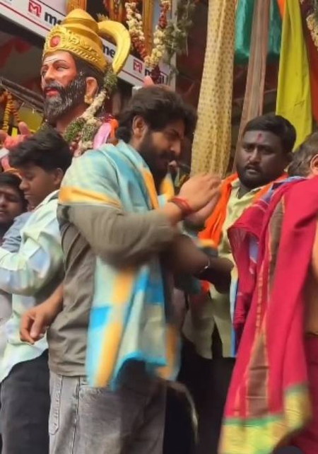 Anupama Parameswaran’s ‘Crazy Kalyanam’ team offers prayers at Khairatabad Ganesh temple ahead of film’s release