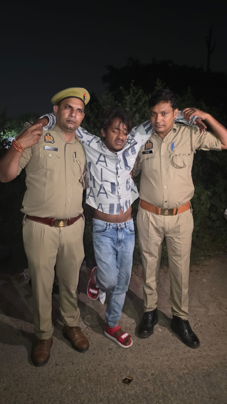 UP Police arrest snatching suspect after encounter in Ghaziabad; recover pistol, gold