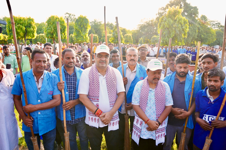 Nitin Nabin, Bhajanlal Sharma participate in cleanliness drive in Jaipur