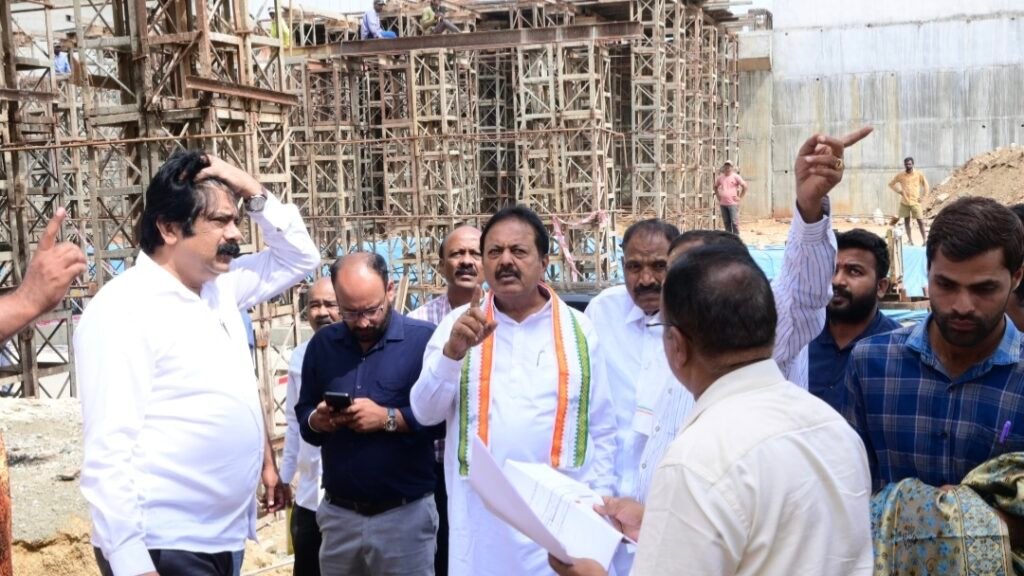 Etthinahole works get October deadline as Cheluvarayaswamy warns contractors