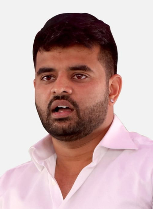 Karnataka Minister accuses Union Minister Kumaraswamy of ignoring victims, showing sympathy for Prajwal Revanna