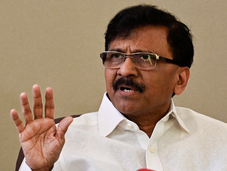 Sanjay Raut demands ED, police probe into Manoj Jarange Patil’s Rs 500 crore payout claims