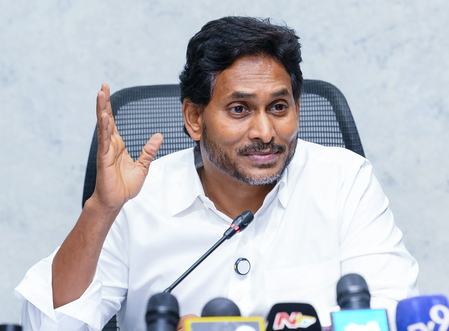 ED moves Telangana HC seeking speedy, daily trial against Jagan Mohan Reddy, others