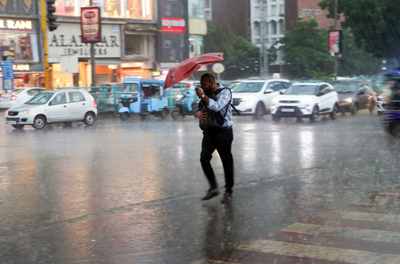 MP: Bhopal, adjoining districts on alert as IMD warns of thunderstorms, rain