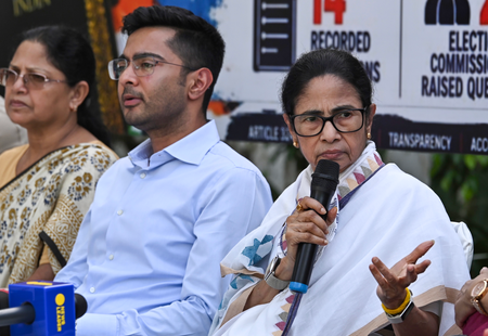 Call for Trinamool rebels’ return: Mamata Banerjee has reconciled earlier with certain defiant party leaders