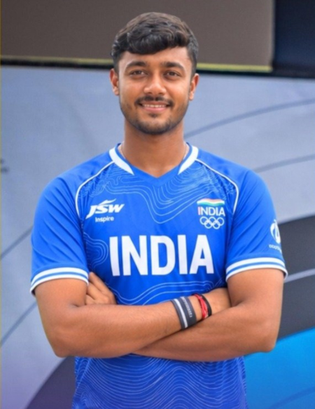 Asian Games: Neeraj beats compatriot Bommadevara to clinch recurve individual bronze