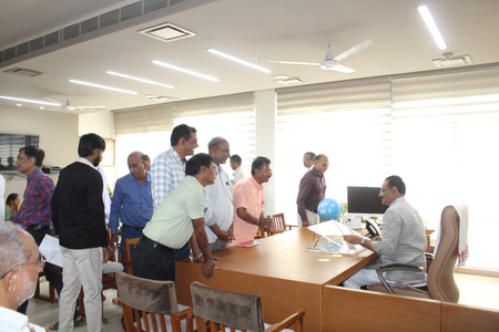 Gujarat revenue employees withdraw agitation after talks with state govt