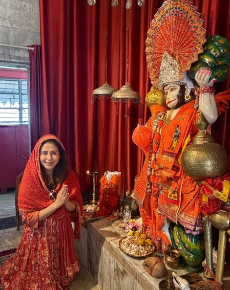 Urmila Matondkar visits Sanjivani Hanuman temple: Peace that you feel here is unmissable