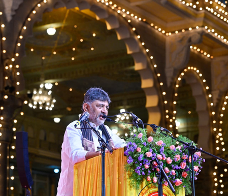 ‘Good issue’: Shivakumar takes dig at Kumaraswamy on sting operation charge