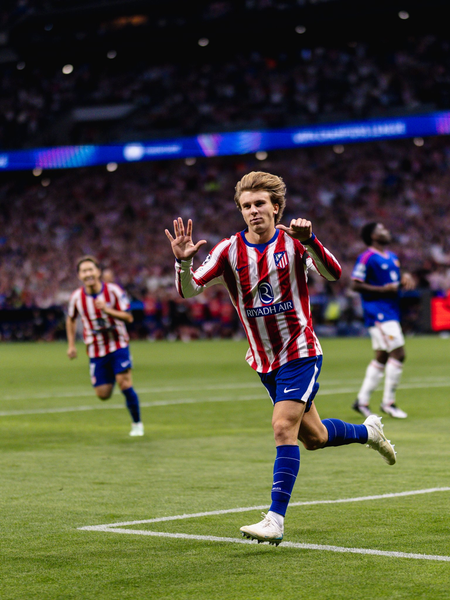 Atletico Madrid win 2-0 over Man Utd in Champions League