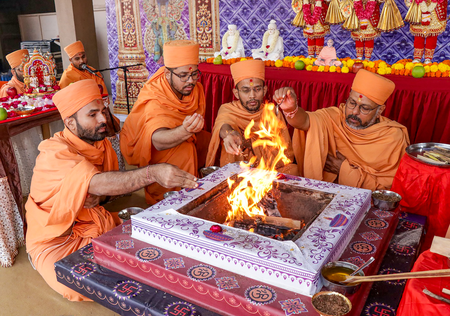 Delhi: Grand ‘Vishwa Shanti Mahayagna’ held at Akshardham on Dussehra; prayers offered for global peace