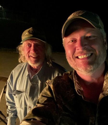Blake Shelton mourns ‘hero’ John Anderson: He was my friend