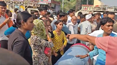 Kanpur man’s death: Family alleges murder, blocks highway with body