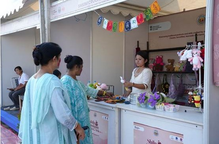 National handicrafts, handloom products Mela draws big crowds in Guwahati