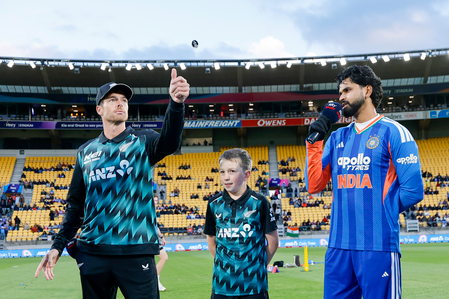 3rd T20I: Unchanged India opt to field as New Zealand make three changes